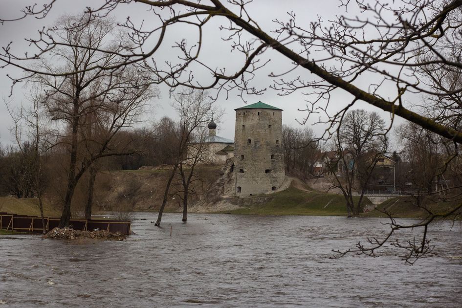 Sube el caudal del río Daule y alerta a vecinos ribereños ante riesgo de inundaciones