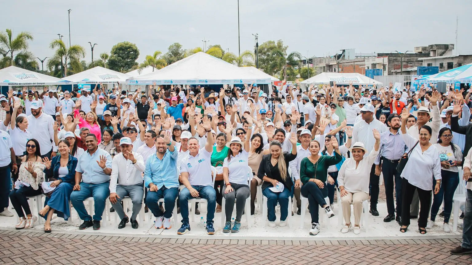 Prefectura del Guayas celebró 100 días con feria de servicios en el Malecón de Daule