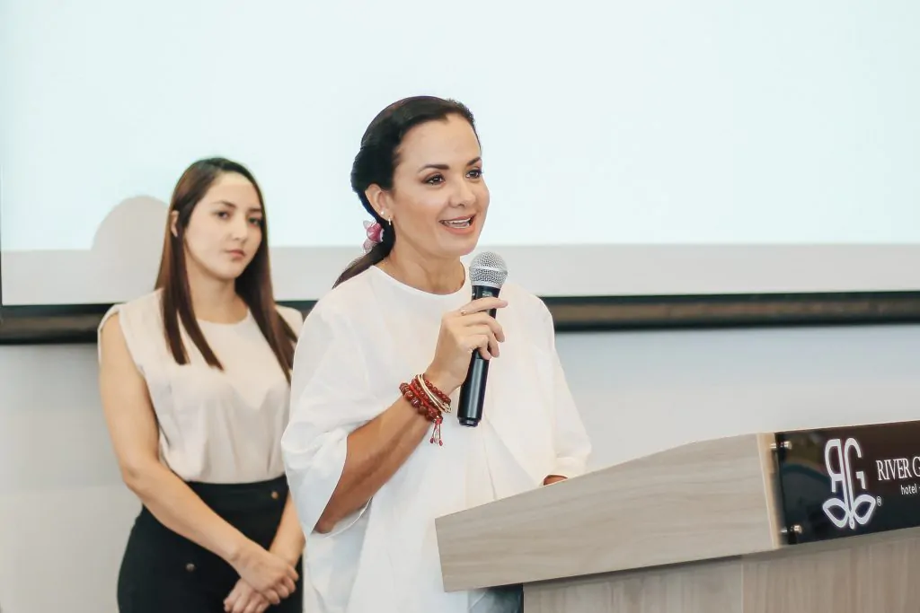 Prefectura del Guayas lanza concurso fotográfico y anuncia Festival del Cangrejo en Naranjal