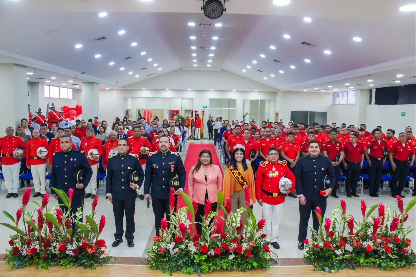 Bomberos de Daule celebran 129 años con sesión solemne y reconocimiento institucional