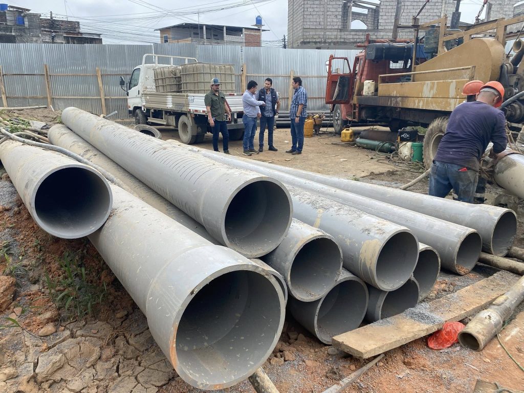 Instalan camisa en pozo profundo para mejorar agua potable en Naranjito