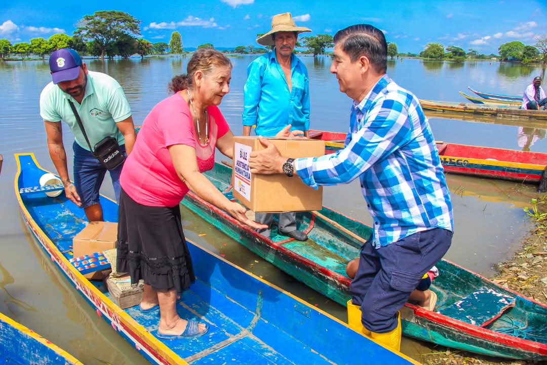 Alcaldía de Daule lleva asistencia humanitaria a Buena Vista y María Auxiliadora