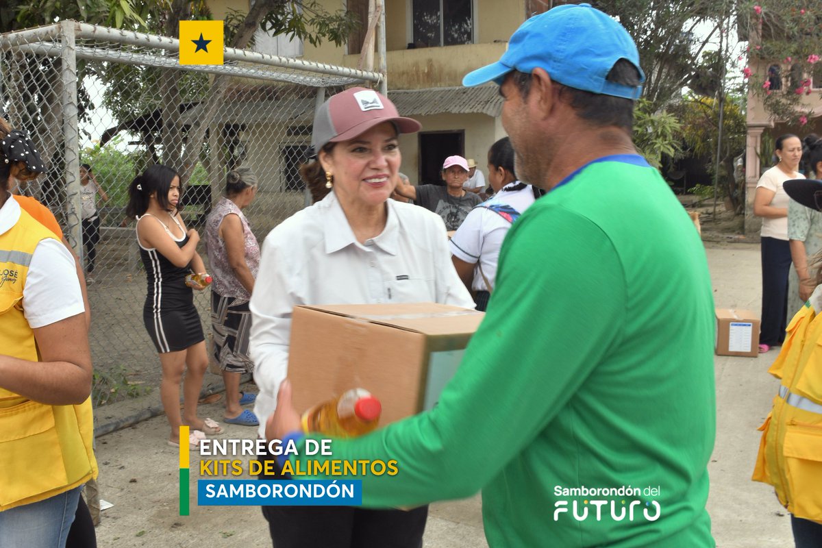 Entrega de kits de alimentos llega a recintos del sector Río Babahoyo en Samborondón