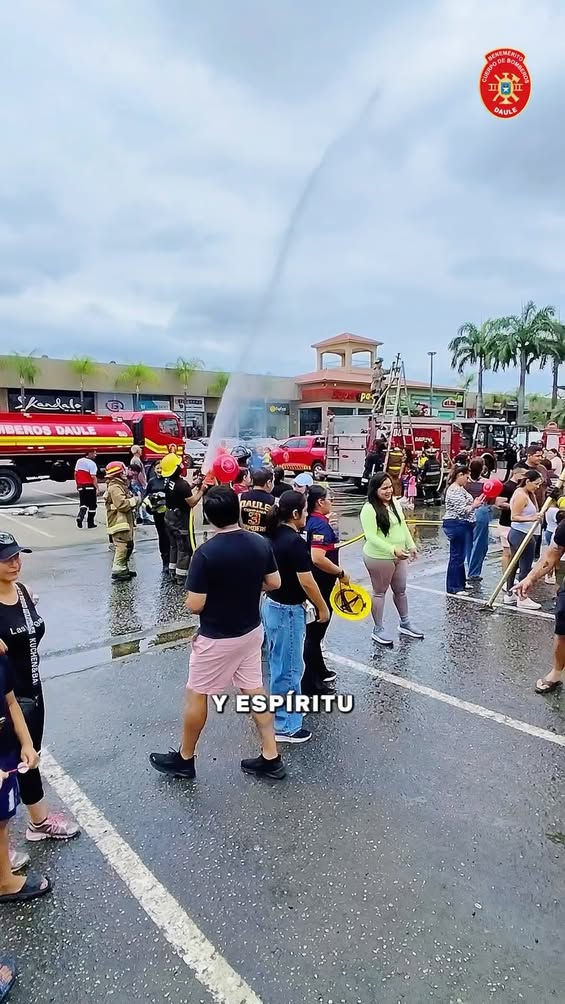 Bomberos de Daule abren sus puertas en La Aurora este 11 de octubre para enseñar prevención