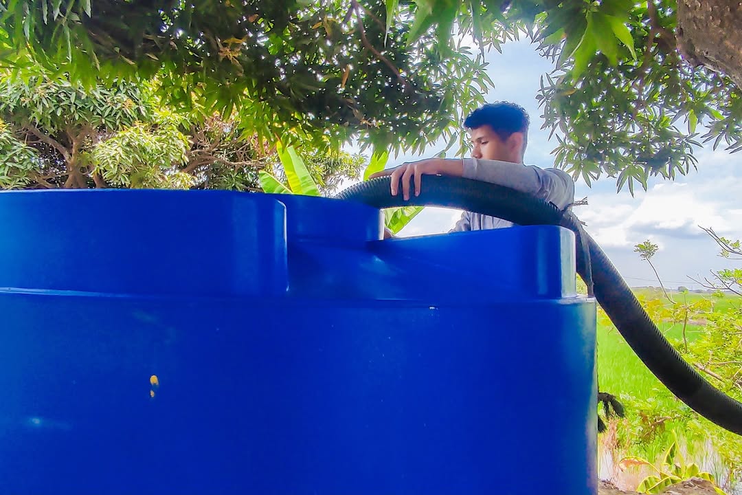 GAD Daule lleva agua potable a Lomas de Papayo con cisternas comunitarias