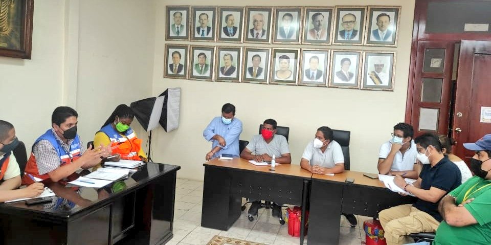 Riesgos Ecuatorianos capacita a técnicos en Guayaquil para responder a inundaciones rurales