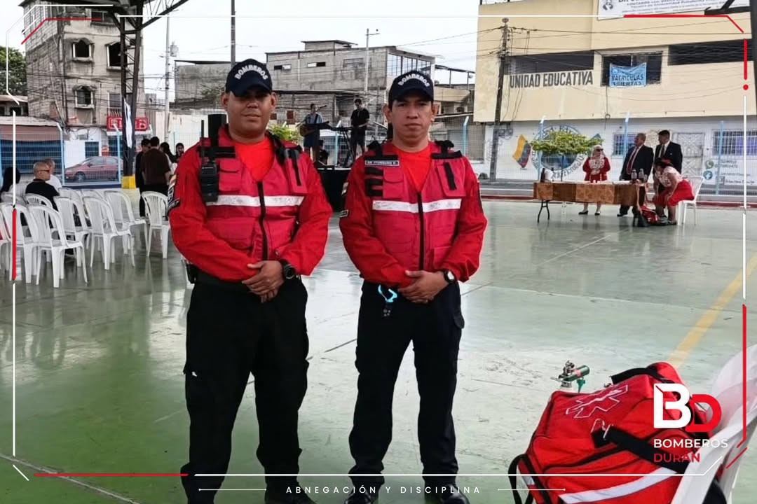 Bomberos de Durán brindaron seguridad en evento comunitario en Ferroviaria