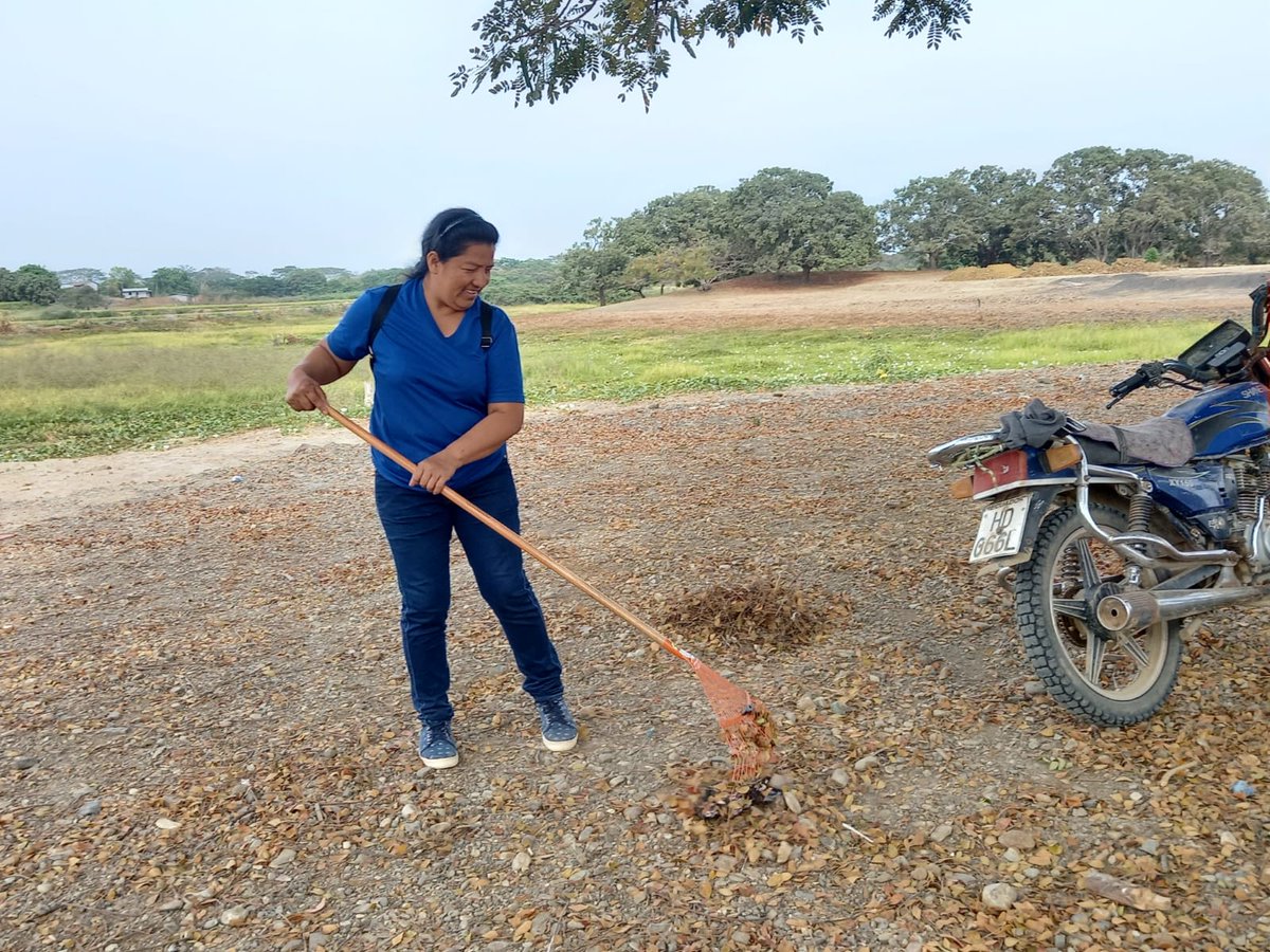 Minga de limpieza en Las Cañas recupera el entorno turístico del Guayas