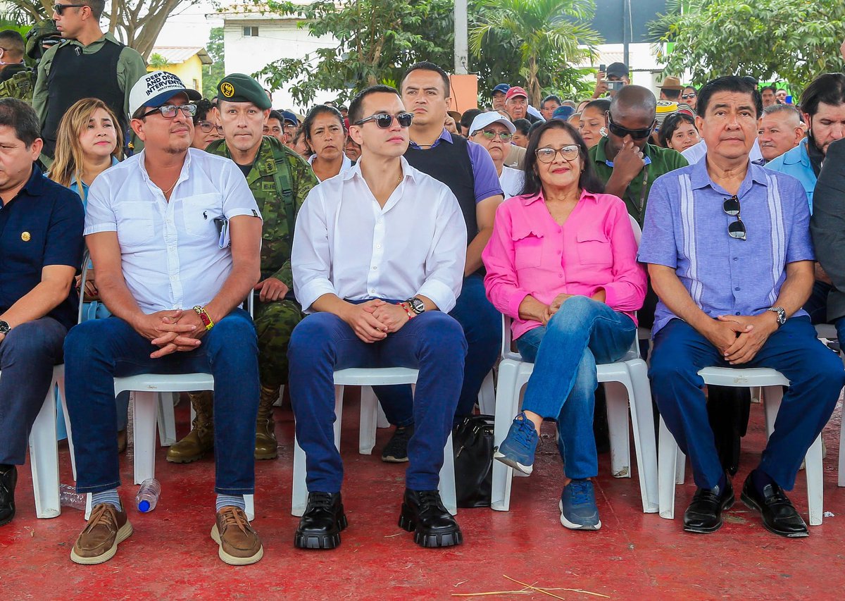 Agricultores de Daule recibieron créditos y herramientas en evento con el presidente