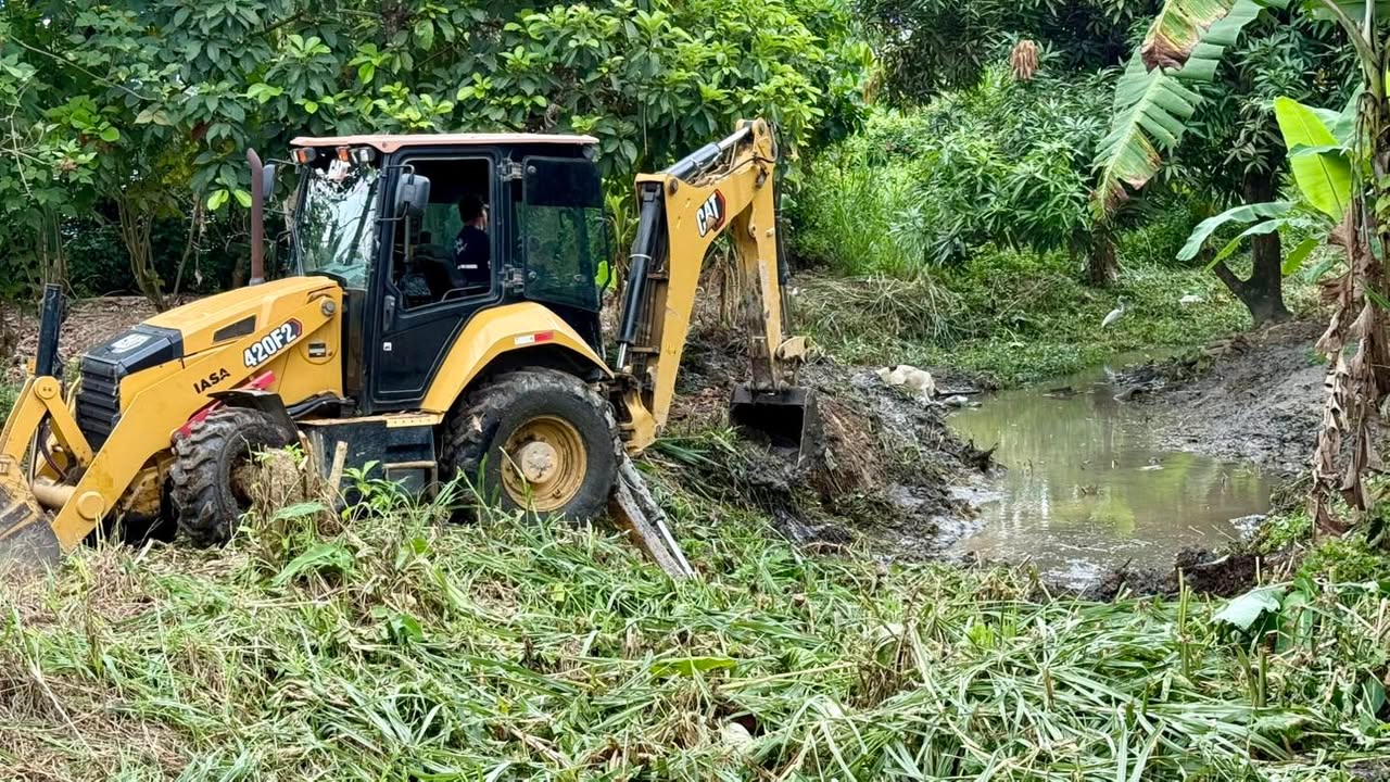 Alcaldía de Naranjal intensifica limpieza de esteros para prevenir inundaciones invernales