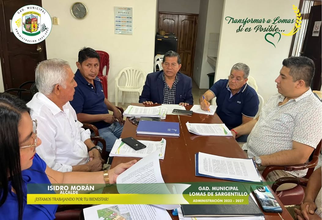 Concejo de Lomas de Sargentillo aprueba acta y resuelve solicitudes de predios