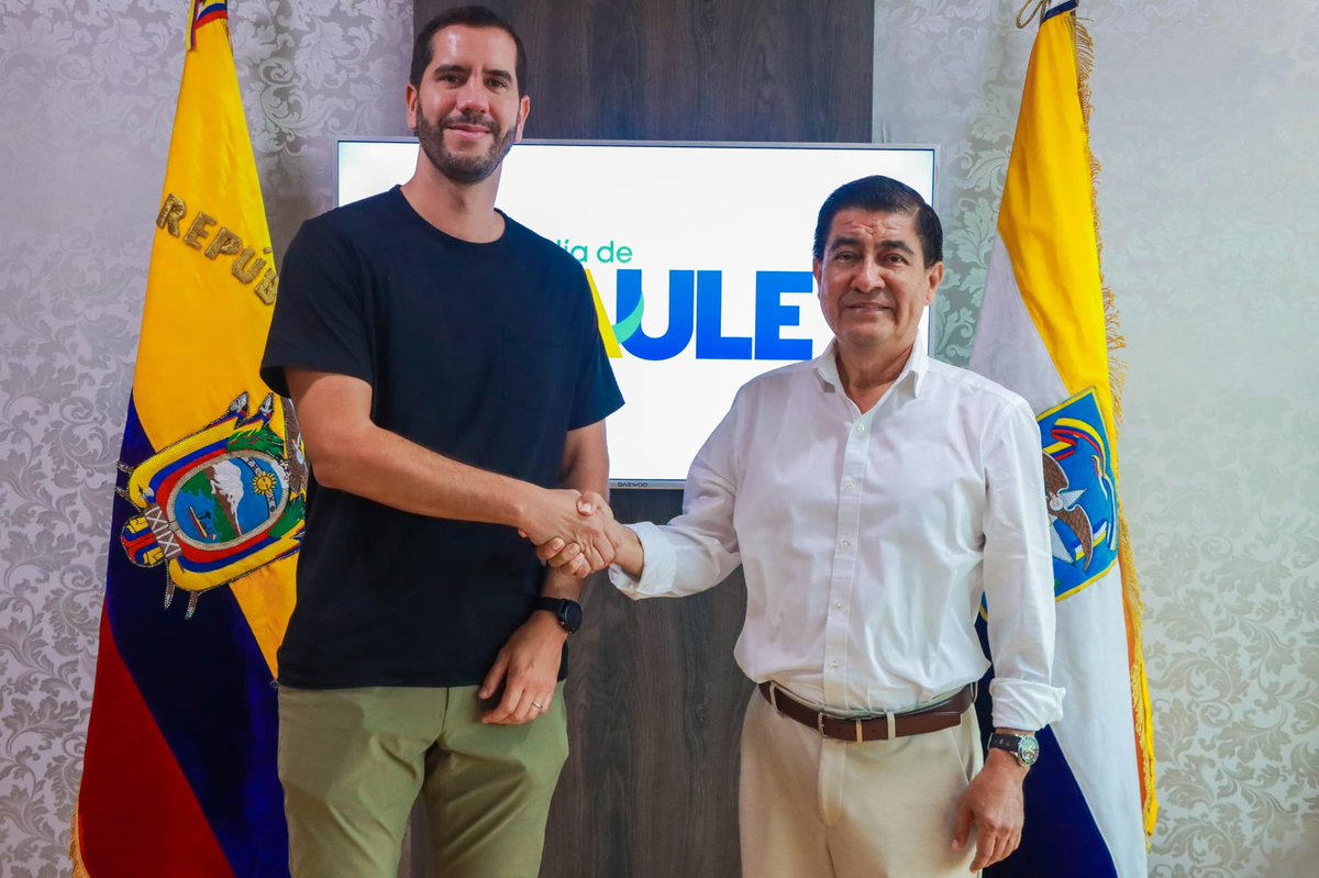 Ministro Luque visitó a Daule para impulsar la construcción de un nuevo puente