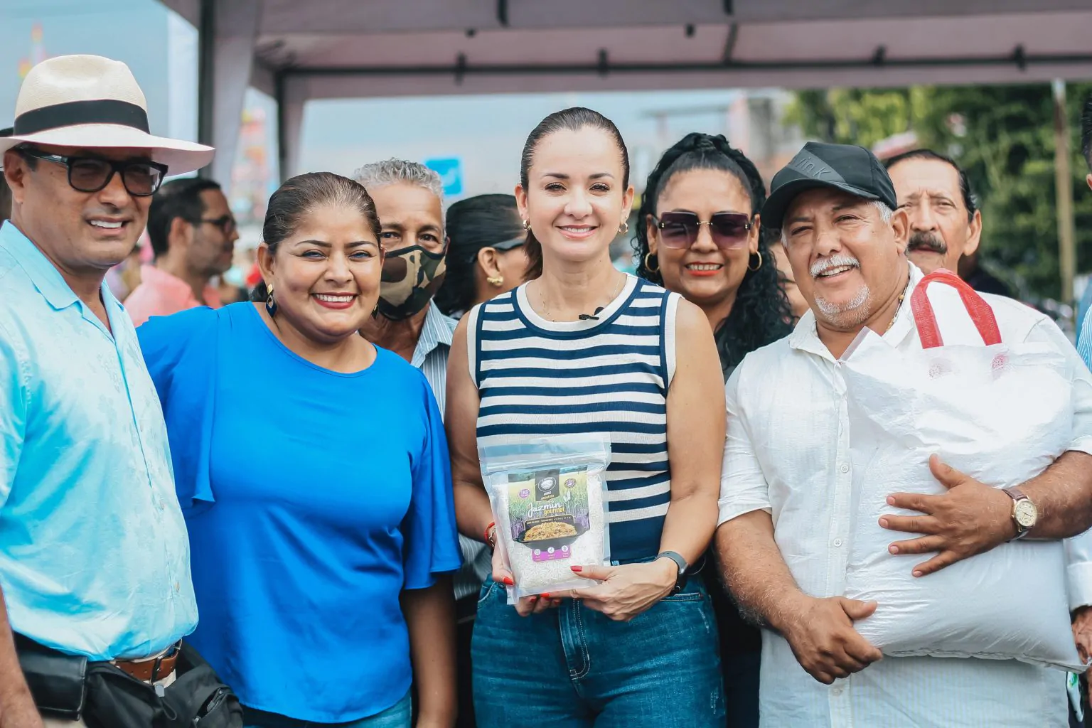 Entrega de vial Simón Bolívar-Mariscal Sucre impulsa turismo en Milagro
