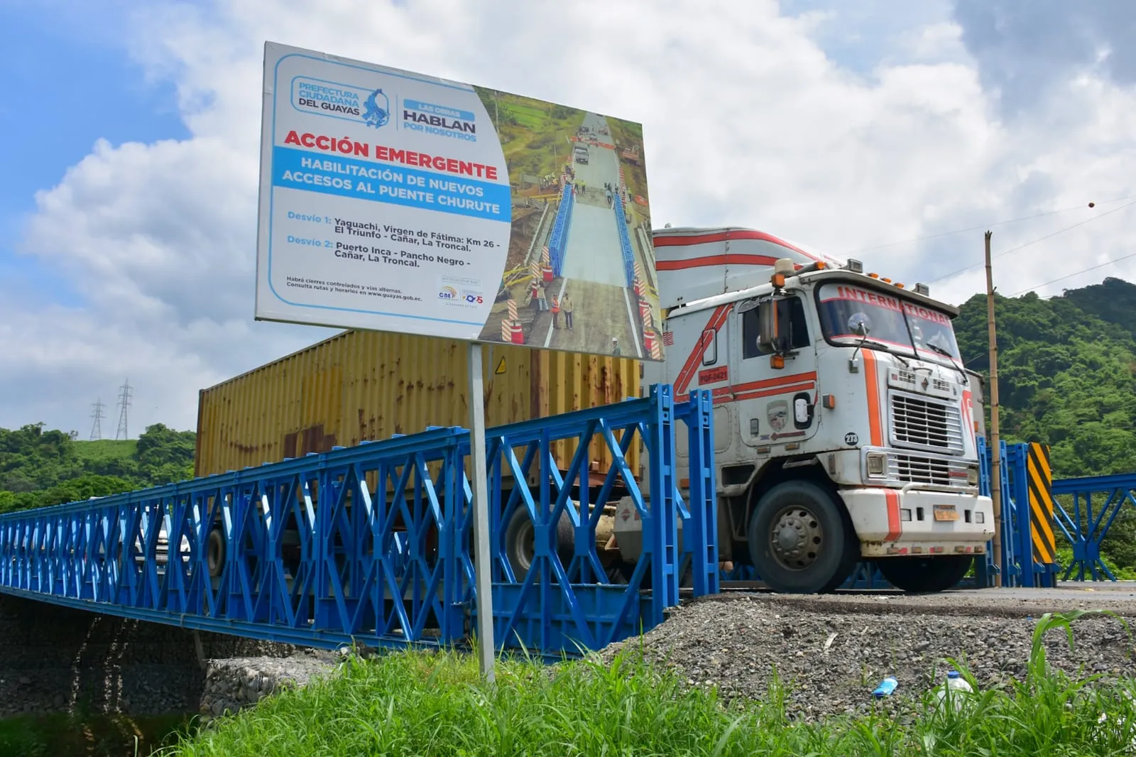 Prefectura del Guayas restringe paso en convoy en puente Bailey de Churute
