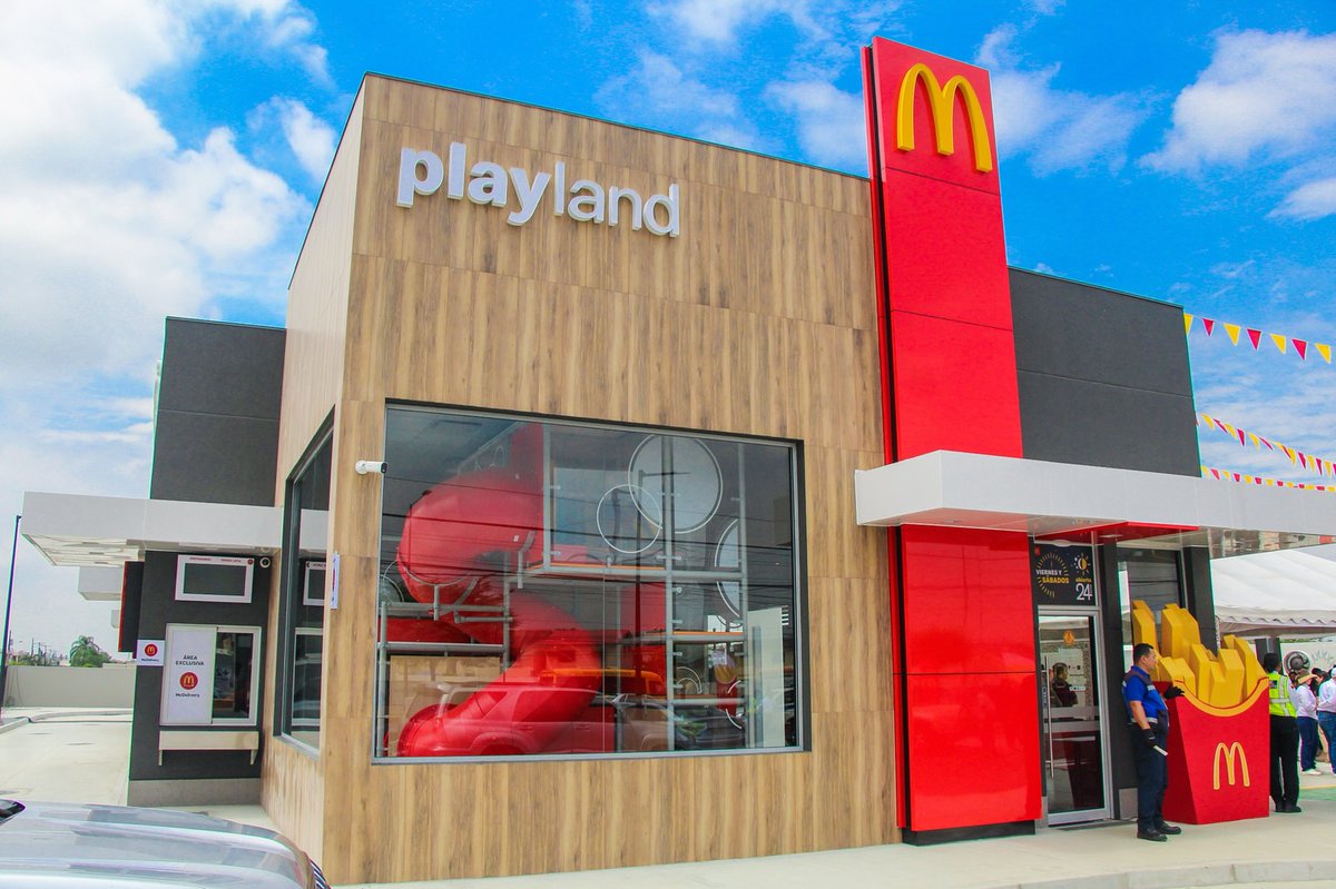 McDonald’s inaugura su primer local en La Aurora, Daule
