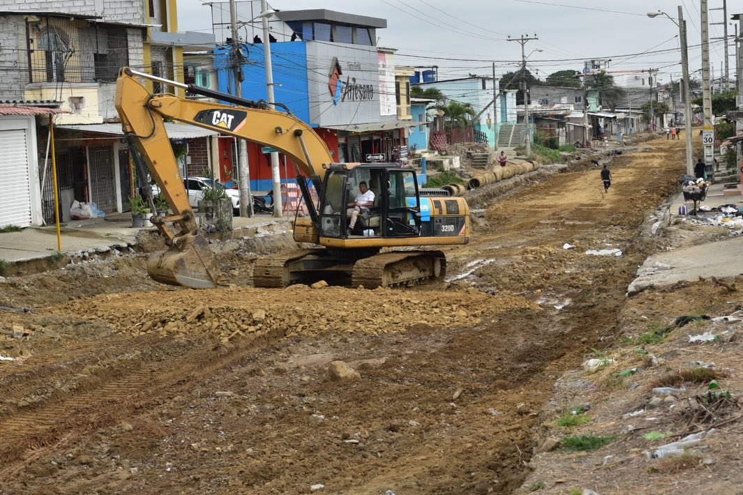 Repotenciación urbana avanza en Posorja para mejorar espacios y bienestar familiar