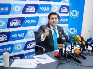 Trabas del SERCOP paralizan contratos de comunicación en Guayaquil