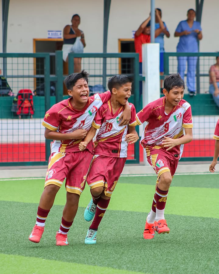 Copa Estudia y Juega 2026: equipos de Naranjal avanzan a las semifinales