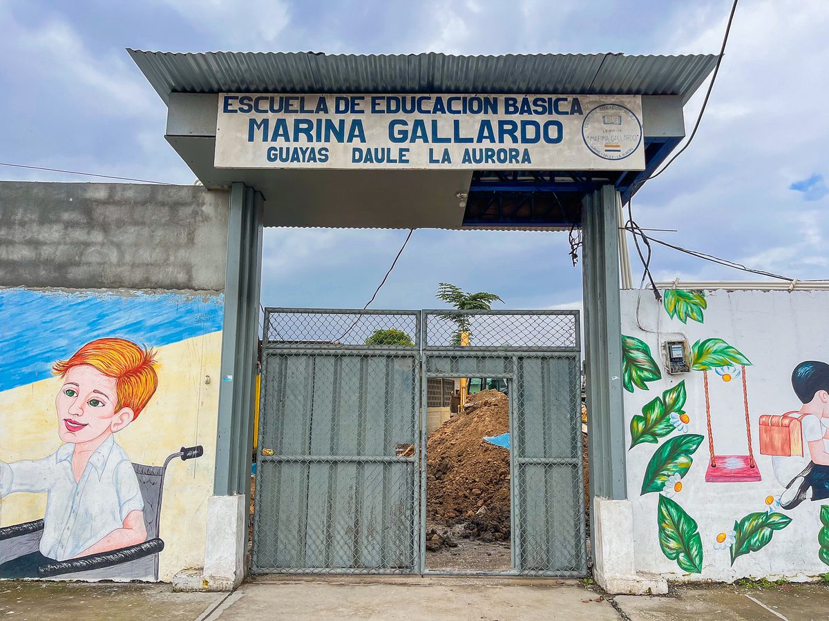 Mejoras educativas en Daule: nuevas aulas y galpón en Marina Gallardo