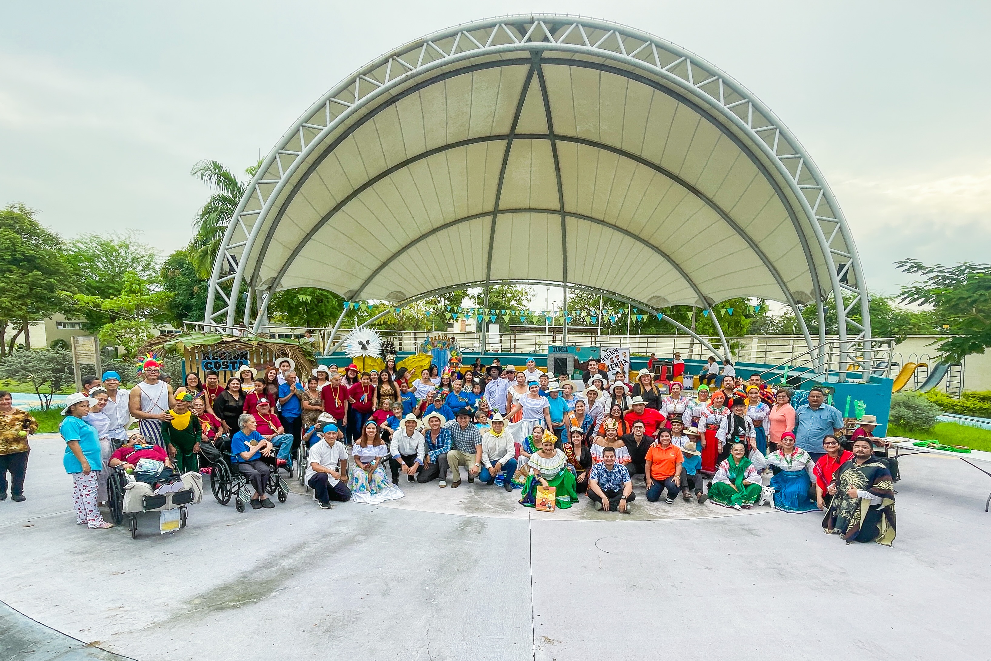 Encuentro de interculturalidad y homenaje a adultos mayores se realizó en Daule
