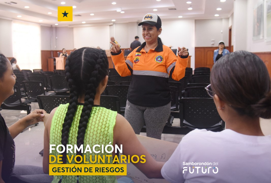 Voluntarios de Samborondón aprenden a responder ante emergencias climáticas