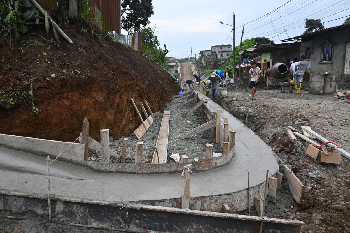 Obras en calles de El Empalme mejoran la vida en 23 de Junio y Los Almendros