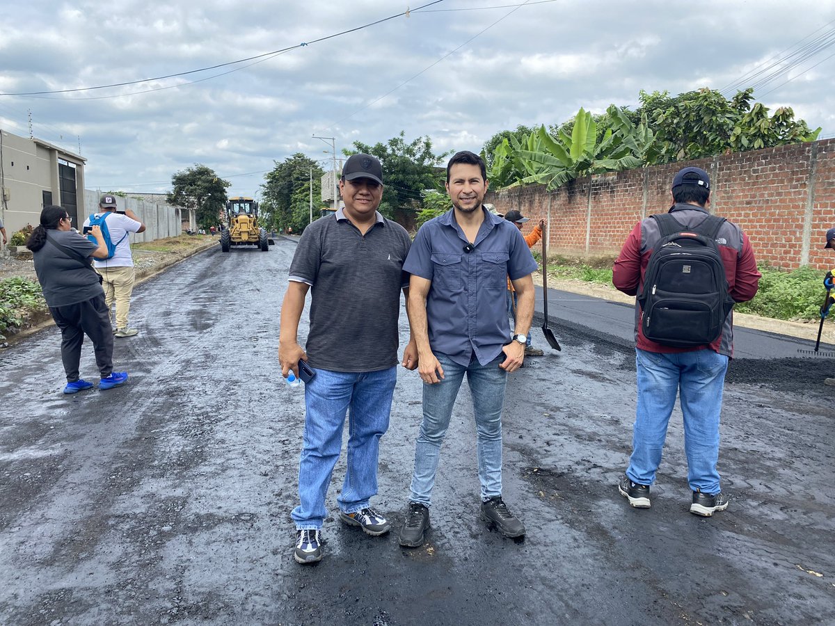 Alcaldía de Naranjito inicia asfaltado en ciudadela Eliecer Pérez Jurado