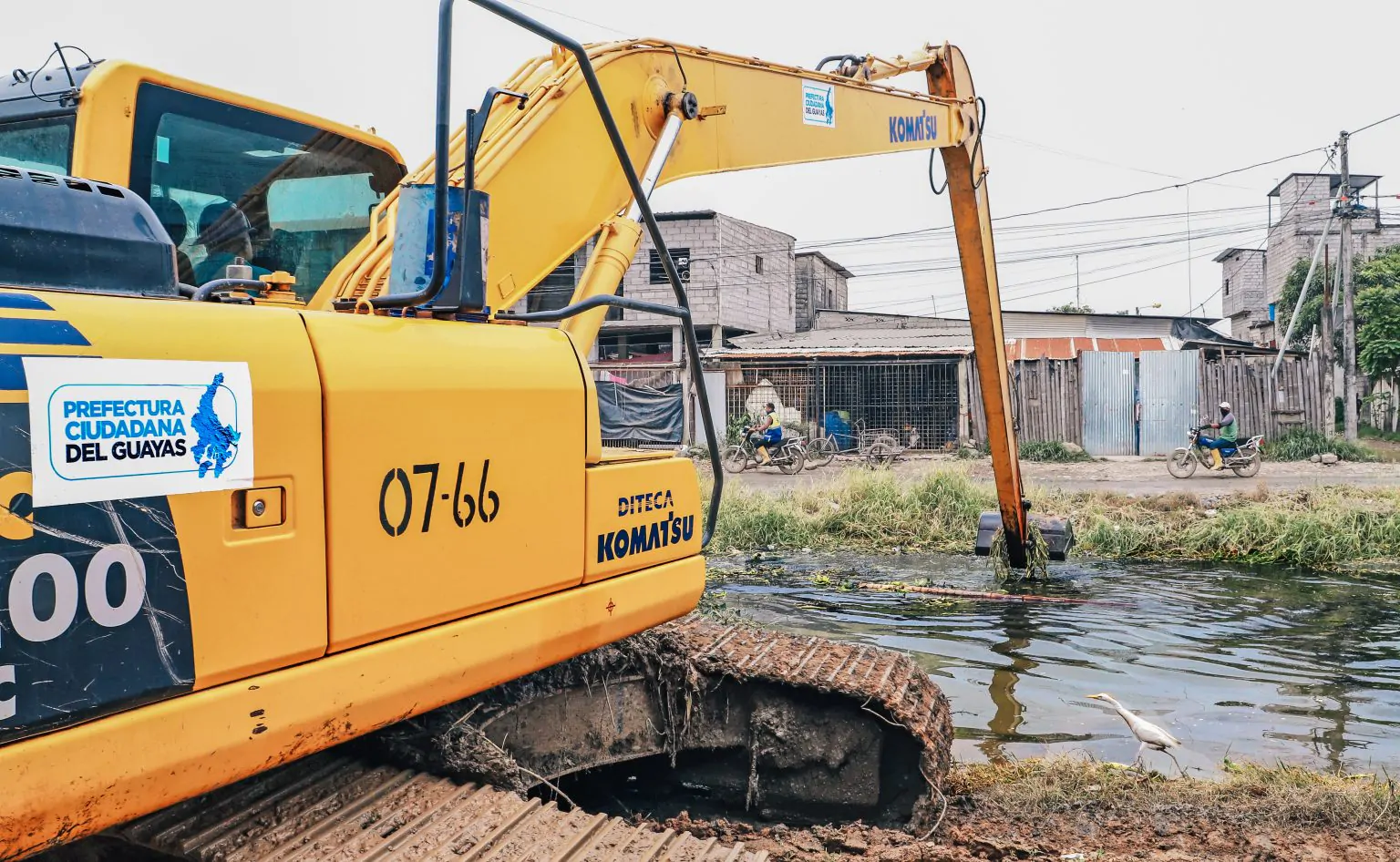 Prefectura del Guayas ejecuta 21 frentes de trabajo para prevenir el Fenómeno El Niño
