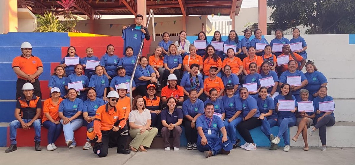 47 brigadistas comunitarios se gradúan en Guayaquil para responder a emergencias
