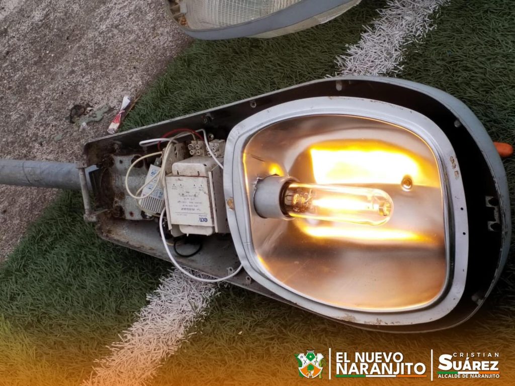 Mejoraron luminarias en San Antonio, Naranjito