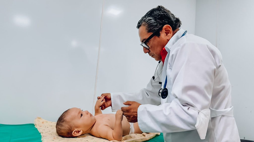 Unidad Móvil de San Jacinto atiende salud en El Tropezón