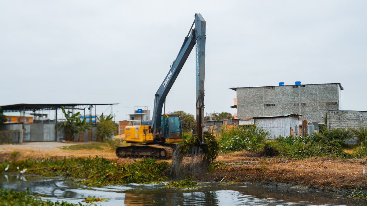 Desazolve de canales en Durán busca mitigar inundaciones este invierno